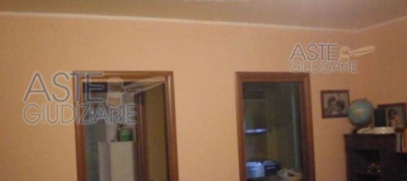 4-Zimmer Villa in Cinisello Balsamo, Italy, Nr. 160414 10