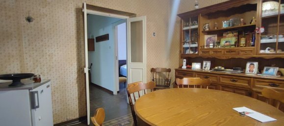 5 rooms Apartment in Genoa, Italy No. 36913 7