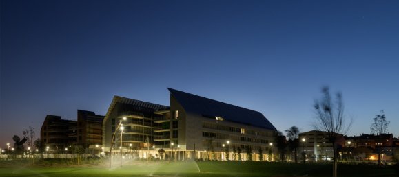 2 bedrooms Building in Lisbon, Portugal No. 10231 11