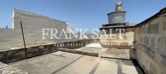 Adosado de 3 dormitorios en Hamrun, Malta No. 4639 2