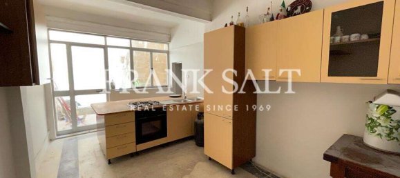 Adosado de 3 dormitorios en Hamrun, Malta No. 4639 5