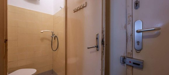 2 rooms Apartment in Favoriten, Austria No. 257303 5