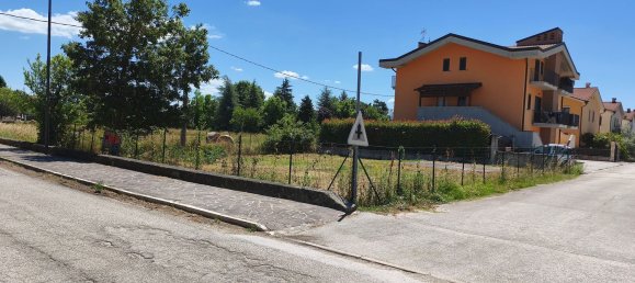 Land in Rocchetta a Volturno, Italy No. 373509 4