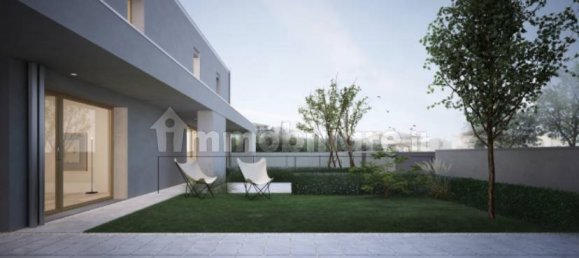 Casa de 3 dormitorios en Dosolo, Italy No. 80714 4