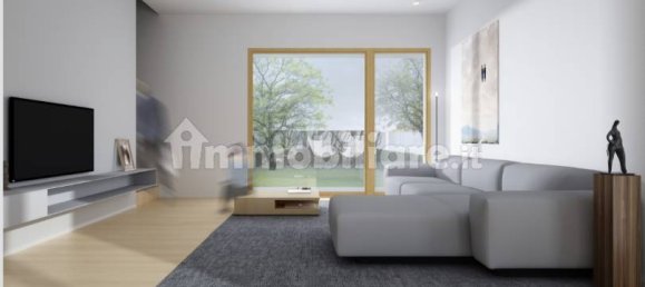 Casa de 3 dormitorios en Dosolo, Italy No. 80714 2