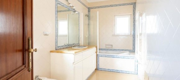 4 bedrooms House in Cascais, Portugal No. 111451 18