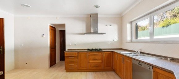 4 bedrooms House in Cascais, Portugal No. 111451 8