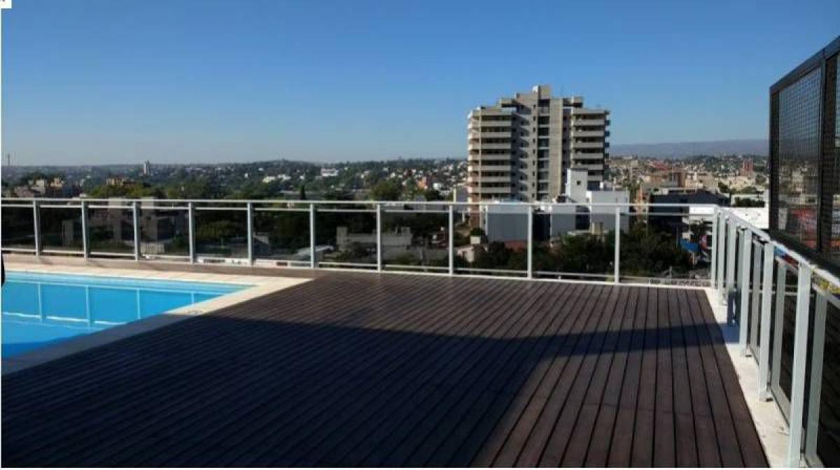 Apartamento de 2 dormitorios en Córdoba, Argentina No. 7640