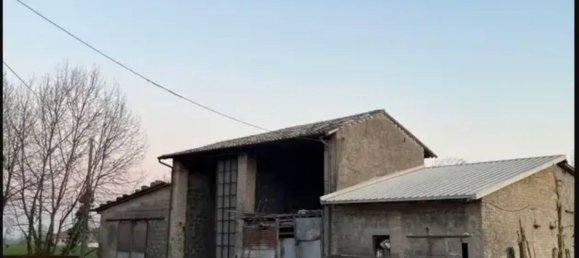 Casa de 3 habitaciónes en Mariana Mantovana, Italy No. 139598 4