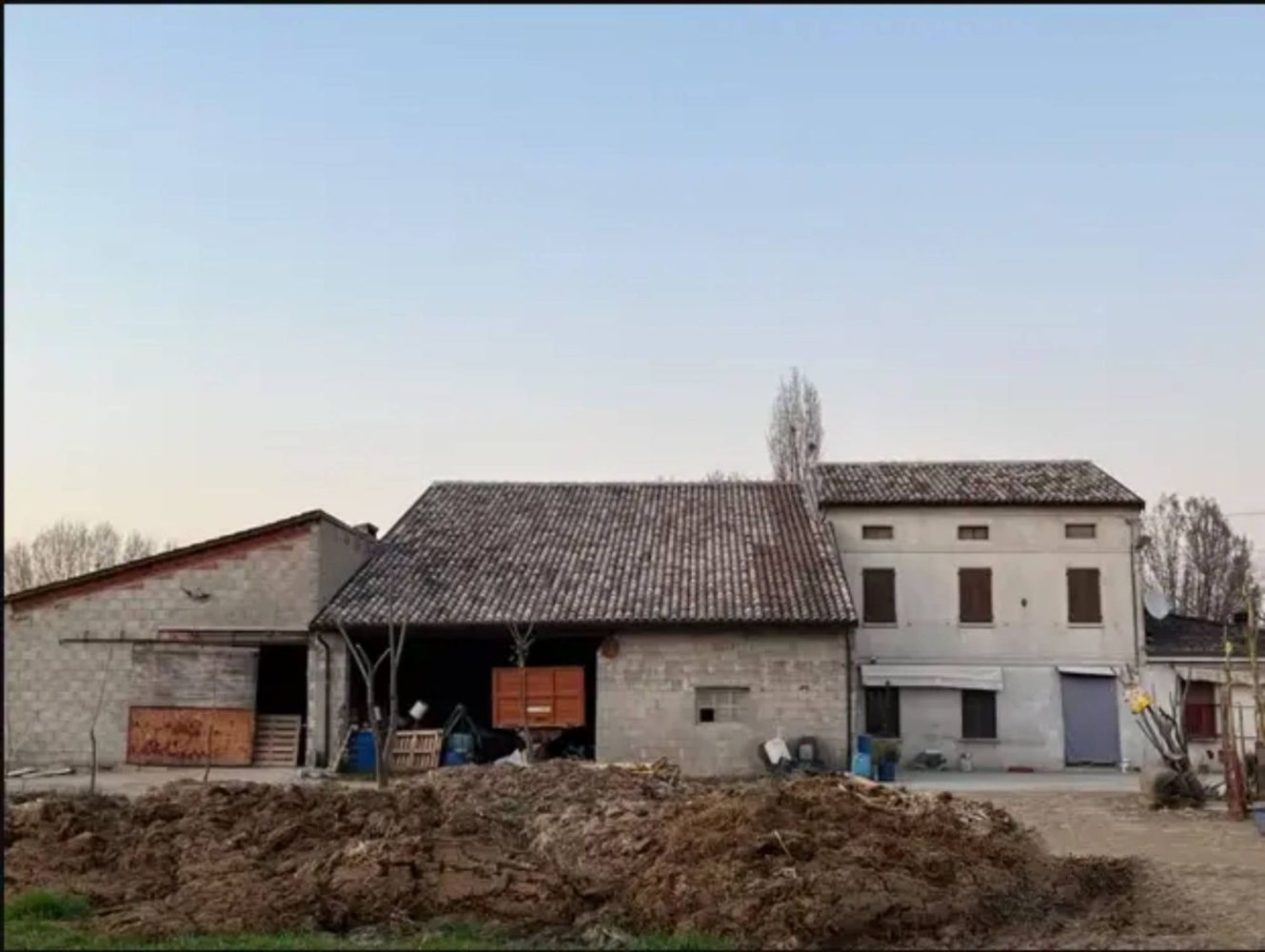 Casa de 3 habitaciónes en Mariana Mantovana, Italy No. 139598