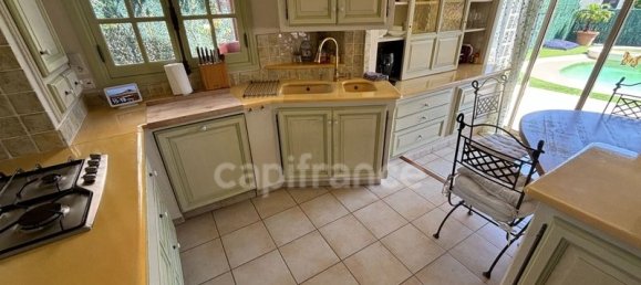 3 bedrooms Castles in Cagnes-sur-Mer, France No. 277190 9