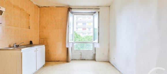 1 bedroom Apartment in Aubervilliers, France No. 299641 2