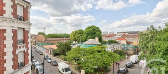 1 bedroom Apartment in Aubervilliers, France No. 299641 9