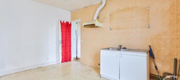 1 bedroom Apartment in Aubervilliers, France No. 299641 5