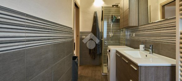 1 bedroom Apartment in Comazzo, Italy No. 329568 11