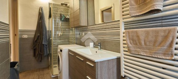 1 bedroom Apartment in Comazzo, Italy No. 329568 10