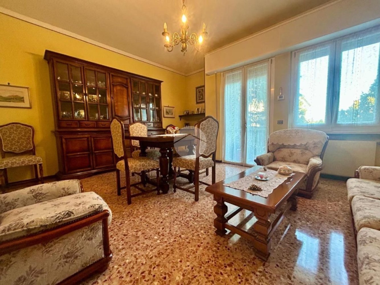 4 rooms Apartment in Cremona, Italy No. 262415