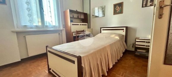 4 rooms Apartment in Cremona, Italy No. 262415 15