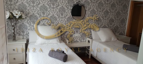 4 غرف نوم منزل في Talamanca, Spain رقم 902 25