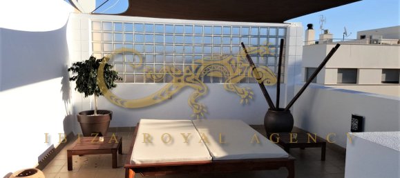 4 غرف نوم منزل في Talamanca, Spain رقم 902 8