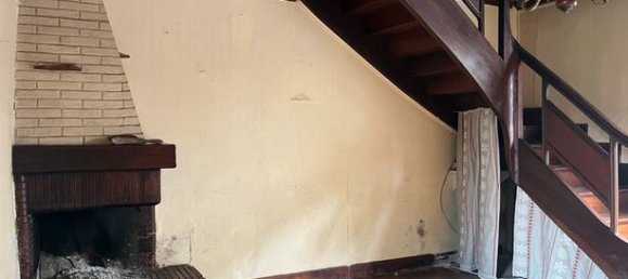 Casa de 5 dormitorios en Puy-l'Eveque, France No. 301370 5