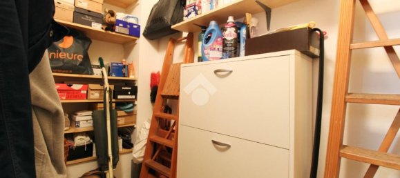 3-salle Appartement à Rimini, Italy No. 96928 21