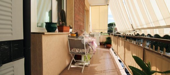 3-salle Appartement à Rimini, Italy No. 96928 19