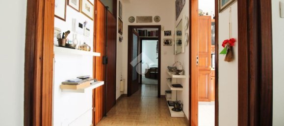 3-salle Appartement à Rimini, Italy No. 96928 6