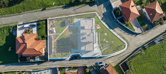 4 bedrooms House in Penafiel, Portugal No. 22731 29