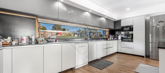 4 bedrooms House in Penafiel, Portugal No. 22731 14