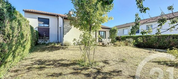 2 bedrooms House in Riom, France No. 355844 11