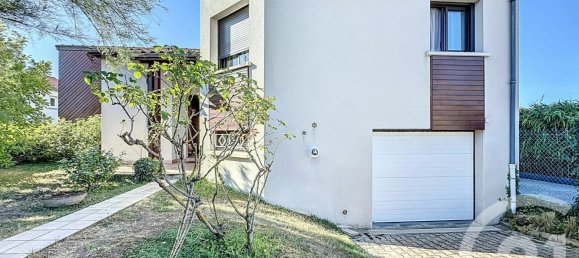 2 bedrooms House in Riom, France No. 355844 2