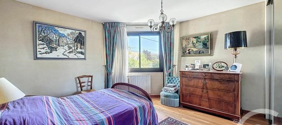 2 bedrooms House in Riom, France No. 355844 7