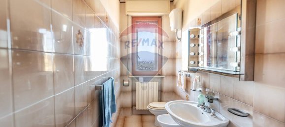 7 rooms House in Castelplanio, Italy No. 2272 11