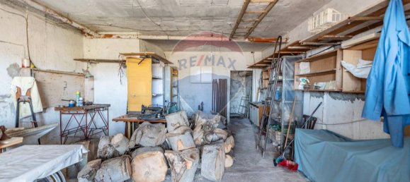 7 rooms House in Castelplanio, Italy No. 2272 13