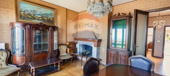 7 rooms House in Castelplanio, Italy No. 2272 5