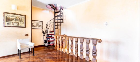 4-salle Duplex à Rome, Italy No. 27159 6