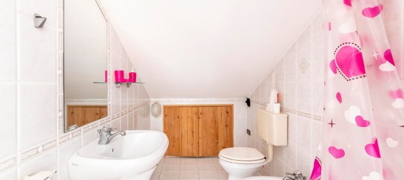 4-salle Duplex à Rome, Italy No. 27159 33