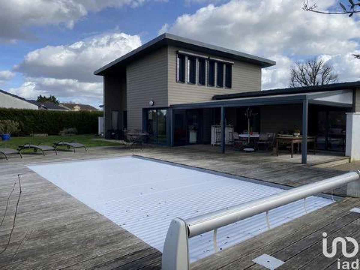 Дом с 3 спальнями в Пуатье, Франция № 30383