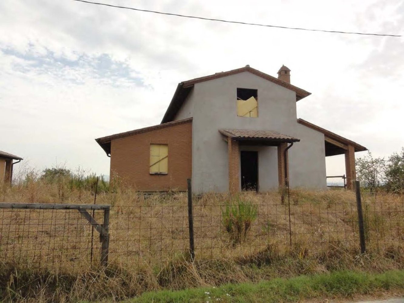 3 bedrooms Villa in Montepulciano, Italy No. 352944