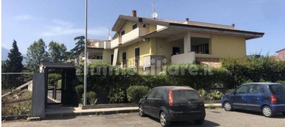 3 Schlafzimmer Wohnung in Valverde, Italy, Nr. 68080 3