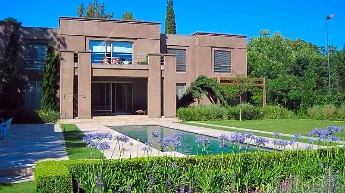 6 bedrooms House in San Isidro, Argentina No. 71349