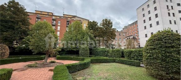 Квартира с 2 спальнями в Феррара, Италия № 345011 2