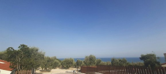 2 rooms Villa in Mattinata, Italy No. 309370 3