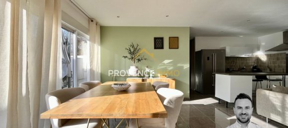 3 bedrooms House in Salon-de-Provence, France No. 338536 2