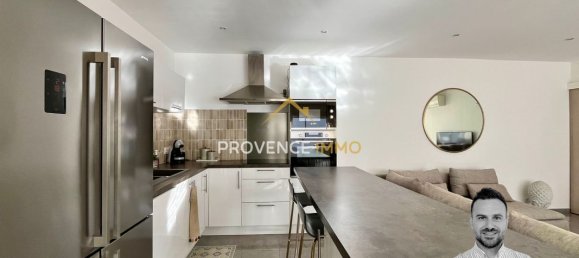 3 bedrooms House in Salon-de-Provence, France No. 338536 5