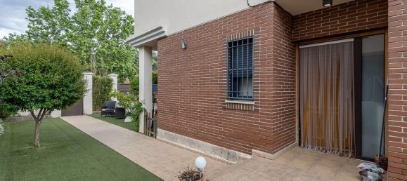 3 غرف نوم منزل في Albolote, Spain رقم 159410 54