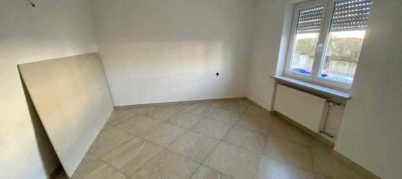 Adosado de 5 habitaciónes en Altotting, Germany No. 166074 9