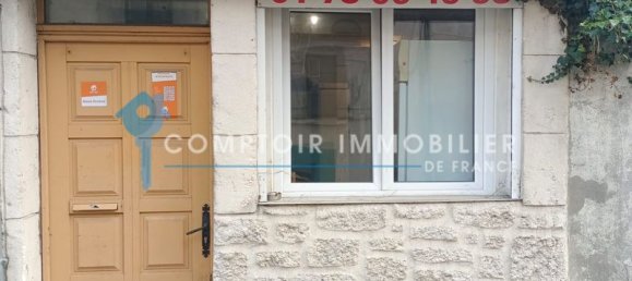 33m² Commercial property in Maisse, France No. 164981 2