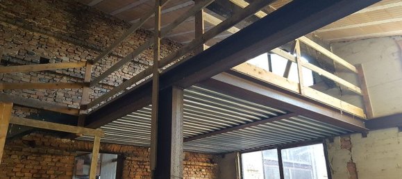 10 rooms Apartment in Terranuova Bracciolini, Italy No. 258614 8